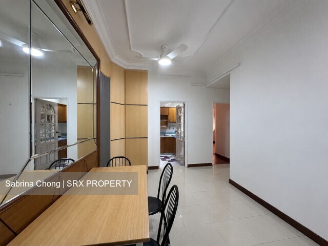Le Loyang (D17), Apartment #581755471